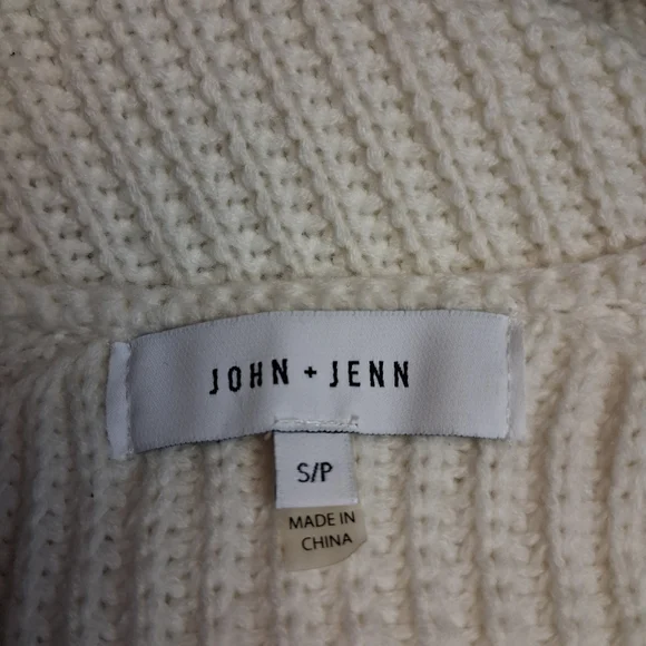 John + Jenn Cream V-Neck Sweaterwomen Size M - Picture 16 of 16